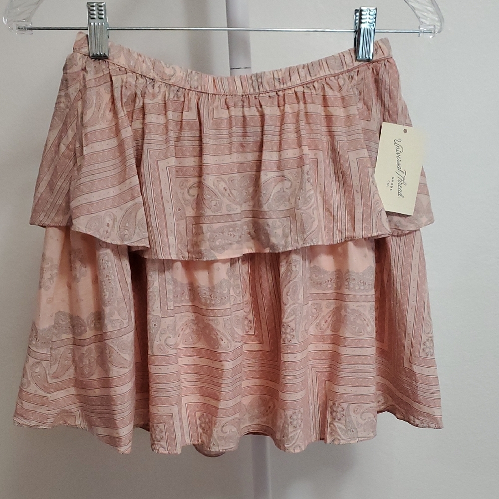 New Universal Thread Womens Layered Mini Skirt XS Pink Bandana